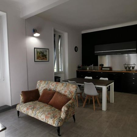 La Maison D Alys Cabannes Buitenkant foto